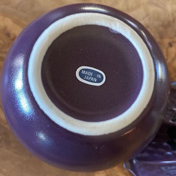 Vintage Eggplant Shaped Lidded Trinket Dish - Picture 4 of 8